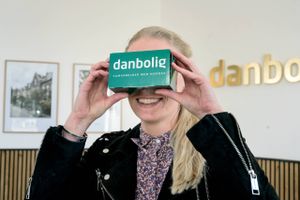 Åbent hus-arrangementerne er næsten væk. Derfor tager ejendomsmæglerne nye digitale teknikker i brug for at lokke køberne til.