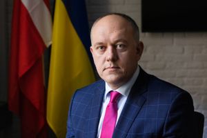Den ukrainske ambassadør i Danmark melder ifølge et medie, at der sættes en offensiv ind for at få bl.a. Carlsberg til trække sig ud af Rusland.