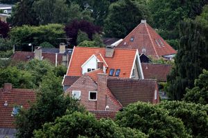 Stigningerne i boligpriserne slår nu igennem i alle regioner, men i hver femte kommuner er priserne stadig faldende. Foto: Jens Dresling.