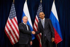 Ruslands præsident Vladimir Putin (tv.) og USA's præsident Barack Obama ventes at drøfte konflikter i Syrien og i Ukraine. Arkivfoto: AP
