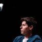 Sam Altman og OpenAI har været ramt af kriser og en flugt af topfolk det seneste år. Men nu overrasker selskabet med en ny tilføjelse til ChatGPT, der kan tænke logisk og løse matematikopgaver på topniveau. Foto: Joel Saget/AFP
