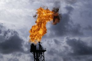 Europa kan sætte sin udledning af CO2 ned ved at benytte naturgas i stedet for kul i bl.a. kraftværker. Arkivfoto: Finn Frandsen