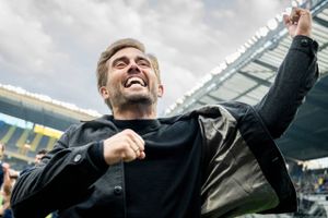Historien om AGF's cheftræner Jakob Poulsen er også historien om, hvad god ledelse i virkeligheden er. Og hvorfor resultater stadig er det eneste, der tæller. 