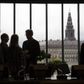 Hver tredje private job er direkte eller indirekte berørt af coronakrisen, vurderer Nationalbanken. Foto: Thomas Borberg