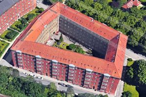 Andelsforeningen Thyra Danebod blev i 2018 solgt til svenske Heimstaden. I kulissen har en hård fejde mellem den tidligere formand og beboerne udspillet sig. Foto: Google Maps