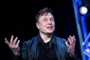 Teslas investorer frygter, at Elon Musk vil være nødt til at sælge ud af Tesla-aktier for at finansiere købet af Twitter.