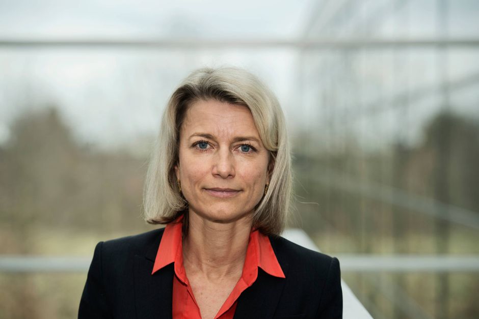 På en generalforsamling blev det meget klart, at dansk topchef stod med en stor gruppe aktionærer, som bestemt ikke var enige i virksomhedens ageren under krigen.