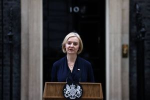 Efter kort tid som premierminister i Storbritannien vil Liz Truss trække sig fra posten.