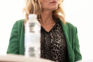 Industrivirksomheden Carsoe er i voldsom vækst. Nu er Helle Thorning-Schmidt blevet en del af bestyrelsen.