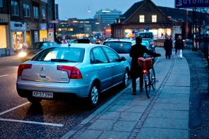 Forbrugerombudsmanden har politianmeldt Easy Park for at opkræve skjulte gebyrer fra kunder. Ifølge Easy Parks landechef er politianmeldelsen »alvorlig.«