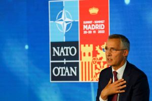 Natos generalsekretær er skuffet over, at Kina ikke fordømmer den russiske invasion af Ukraine.