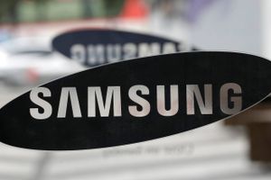 Samsung køber den amerikanske teknologi-producent Harman for 55 mia. kr. i kæmpe-satsning rettet mod bil-industrien.