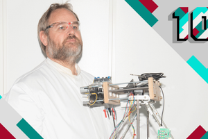     Forskningsprojekt om 3D-print af fødevarer i Aarhus. Lektor på Aarhus Universitet Mogens Hinge er leder af udviklingen af selve 3D-printeren.