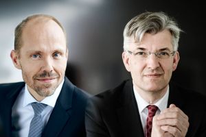ATP-direktør Bo Foged og PFA-direktør Allan Polack forventer, at de massive hjælpepakker vil holde renterne nede og aktieafkastene oppe i 2021.