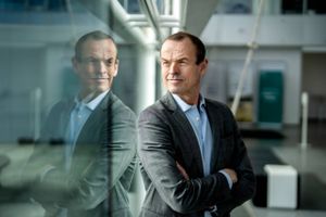 60 år tirsdag: Steffen Lüders dyrker ved siden af sit chefjob i Novo Nordisk Fonden triatlon og har vundet flere mesterskaber.  