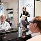 Den 70-årige Poul Meineche Hansen, der åbnede sin første salon i Randers for 50 år siden, vil stadig være at finde bag roret.