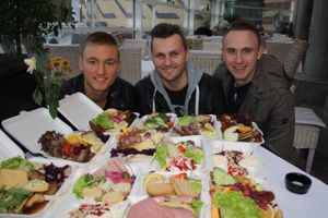 Thomas Momsen, Klaus Pedersen og Stian Olesen har samlet en millionforretning op midt i al madspildet. Foto: Privat