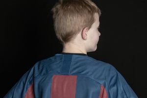 Jyllands-Posten gik baglæns i fodboldspilleren Martin Braithwaites fodspor fra Camp Nou i Barcelona til træningsbanen på Præstemarksvej i barndomsklubben Sædding-Guldager Idrætsforening for at finde ud af, hvad drengedrømme handler om. 