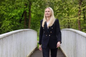 Portræt: Siden direktør Malene Brinkland var teenager, har hun med tålmodighed, insisteren og en masse arbejde udstukket sin egen kurs for karriere og familieliv.