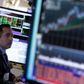 Danske og udenlandske investorer kan ikke få priser på obligationer på normal vis mandag.