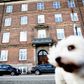 På landsplan koster en ejerlejlighed på 85 kvm. knap 2,3 mio. kr. Vil man hellere have et parcelhus på 140 kvm., skal man af med 1,9 mio. kr. Foto: Lasse Kofod