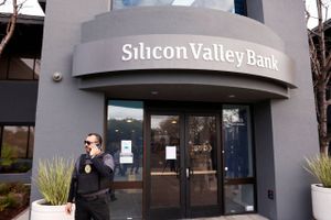 Silicon Valley Banks sammenbrud er det største siden finanskrisen. Det betyder også, at den vigtigste finansbro mellem USA og Kinas tech-verdener nu er væk. Og der kommer sandsynligvis ikke en ny.