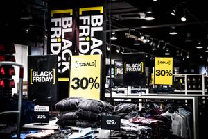Black friday kommer til at sætte kunderekord i år. Sådan lyder det fra flere af Danmarks største shoppingcentre.