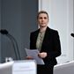 Statsminister Mette Frederiksen (S) samt sundheds- og ældreminister Magnus Heunicke (S), da statsministeren afholder pressemøde om covic-19 i Danmark i Spejlsalen i Statsministeriet mandag den 6. april 2020.. (Foto: Philip Davali/Ritzau Scanpix)