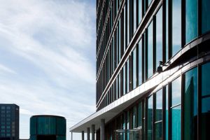Fremover bliver det SEB Asset Management som kommer til at stå for den taktiske allokering af investeringerne for SEB Pension. Det sker ved hjælp af en komité, som månedligt udsender et risikobarometer.