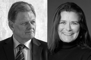 Ugens panel består af forfatter Hanne Sindbæk, politisk ledelsesrådgiver Lars Barfoed og kommunikationsrådgiver Anders Heide Mortensen.