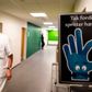 Alle, der har været i kontakt med en person, der er bekræftet smittet med coronavirus, vil fremover kunne blive testet. Foto: René Schütze/Ekstra Bladet