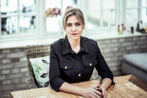 Portræt: Nysgerrighed og ambitioner har drevet Lone Kjærgaard til Jylland og posten som topchef i Investering og Tryghed, hvor hun trives med stort ansvar for kundernes formuer.