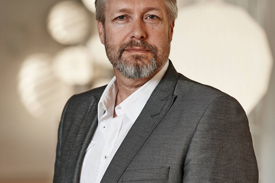 Kim Weckstrøm Jensen er adm. direktør for det danske designfirma Le Klint A/S, som bl.a. er kendt for lamper.