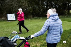 Pensionist golf på Esbjerg golfbane. Foto: Gregers Tycho