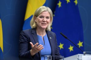- Jeg vil i morgen indgive min afskedsbegæring, siger Magdalena Andersson (S). Næsten alle stemmer er optalt.