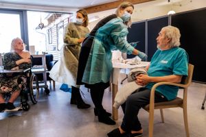 Det private erhvervsliv er klar til at hjælpe med vaccinationsindsatsen, lyder det fra Dansk Industri. 