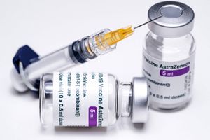 Balladen omkring AstraZenecas vaccine kan koste EU-landene dyrt i kapløbet om at lukke deres økonomier op, vurderer Nordea.