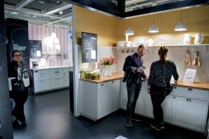 Ikea Danmark solgte i fjor ifølge adm. direktør Dennis Balslev, 30.000 nye køkkener.