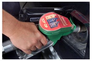 Siden årsskiftet er benzinprisen steget 15 pct. Foto: JP/Steen Wrem