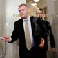 Finansminister Bjarne Corydon (S) og økonomi- og indenrigsminister Morten Østergaard (R) fik landet en finanslov med SF og Enhedslisten ved at tilbyde endnu en redningskrans til ledige uden udsigt til hverken flere dagpenge eller anden forsørgelse.