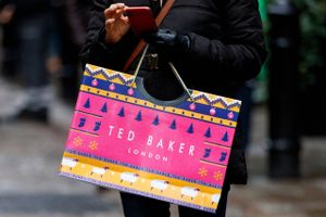 Det britiske tøjmærke Ted Baker har indgået en købsaftale på omkring 1,8 mia. kr. med amerikansk koncern, der ejer Reebok og Forever 21.