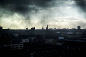 Den voldsomme storm kaldet Bodil ramte det meste af Danmark. Skyline, skyer og himmel over København. Foto: Simon Fals