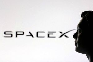 Alle verdens investorer vil have blikket rettet mod USA, når SpaceX inden længe træder ind på aktiemarkedet med en af de mest hypede børsintroduktioner nogensinde. Nye dokumenter viser, hvad virksomheden skal koste.