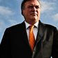 »Det er uklædeligt, at nogle borgerlige i øjeblikket går på kompromis med klassiske borgerlige værdier,« siger Saxo Banks topchef og Liberal Alliances chefideolog Lars Seier Christensen.