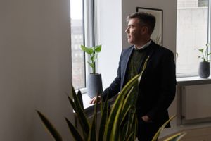 Den danske og tyske regering indleder et samarbejde om etablering af brintinfrastruktur. Udmeldingen vækker glæde i industrien, hvor en rørforbindelse mellem Danmark og Tyskland kaldes en afgørende forudsætning for det grønne erhvervseventyr på Vestkysten.