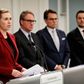 Under corona-krisen har regeringen præsenteret den ene hjælpepakke til erhvervslivet efter den anden. Her er det statsminister Mette Frederiksen, der var med til at fremlægge en trepartsaftale om lønkompensation sammen med bl.a. Dansk Erhverv-direktør Brian Mikkelsen, direktør i Dansk Industri Lars Sandahl Sørensen og Erhvervsminister Simon Kollerup.