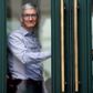 Apple er i stigende grad kommet i myndighedernes søgelys på grund af kravet om betaling af typisk 30 pct. af omsætningen i apps på iPhone. Også i Holland, hvor Apple nu får en fast bøde hver uge. Foto: Joshua Roberts/Reuters/Ritzau Scanpix