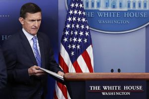Donald Trumps tidligere nationale sikkerhedsrådgiver Michael Flynn erklærede sig fredag skyldig i at have løjet over for FBI. 
