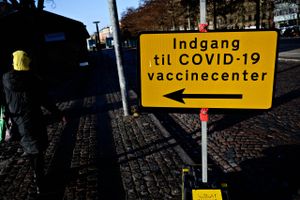 I Region Sjælland prioriteres overskydende vacciner til frontpersonalet, hvis ældre borgere ikke kan nås. 