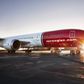 Størstedelen af Norwegians fly er parkeret på jorden. Det samme gælder for mange andre flyselskaber. Sektoren er kastet ud i en historisk krise og bønfalder nu regeringer, myndigheder og samarbejdspartnere om hjælp.
